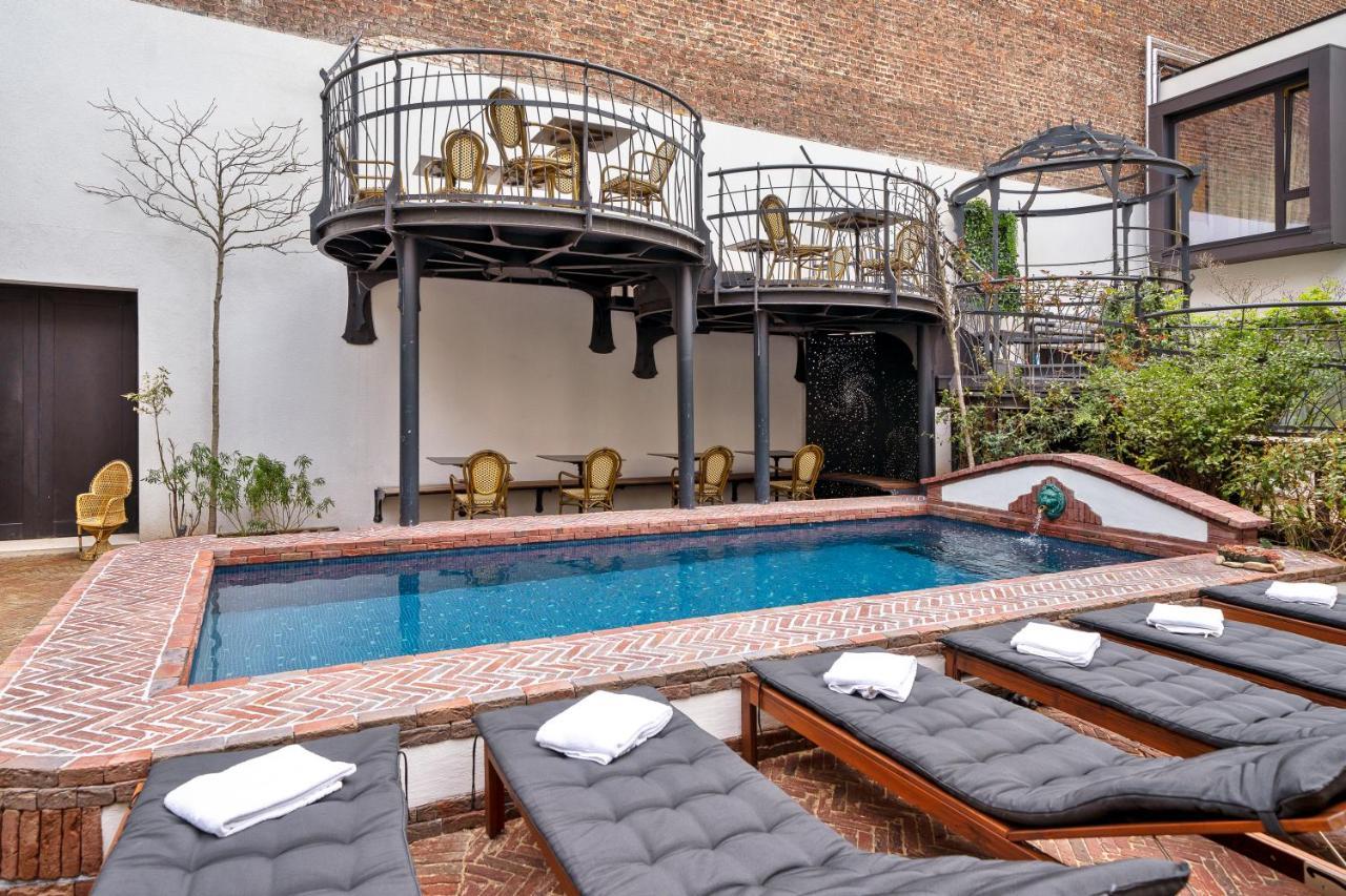 Latroupe Le Berger Hotel Saint-Gilles Екстериор снимка