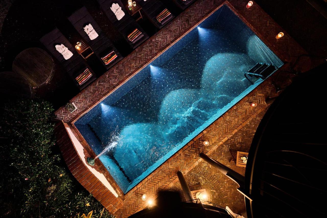 Latroupe Le Berger Hotel Saint-Gilles Екстериор снимка