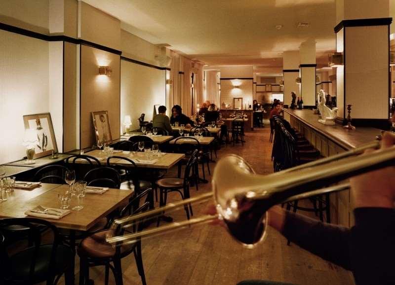 Latroupe Le Berger Hotel Saint-Gilles Ресторант снимка