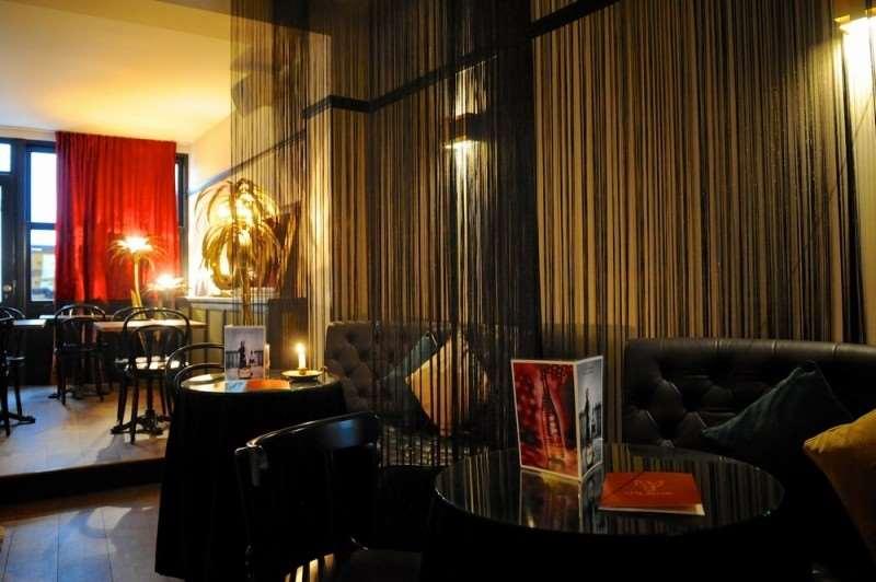 Latroupe Le Berger Hotel Saint-Gilles Ресторант снимка