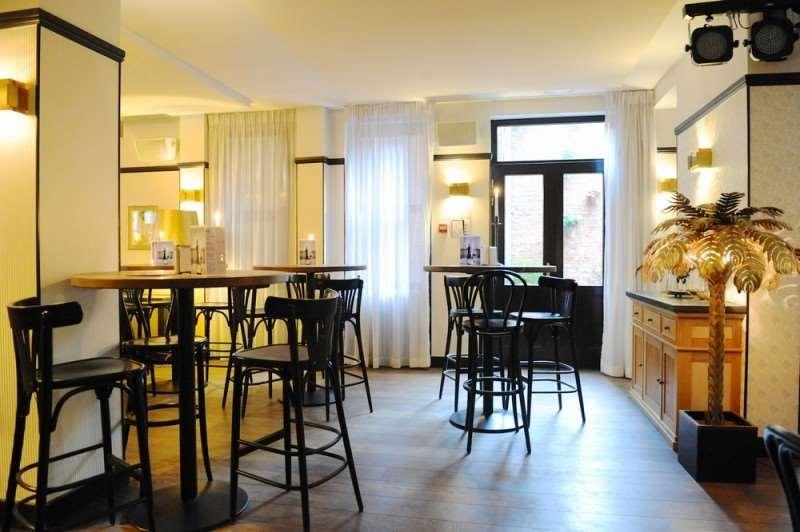 Latroupe Le Berger Hotel Saint-Gilles Ресторант снимка