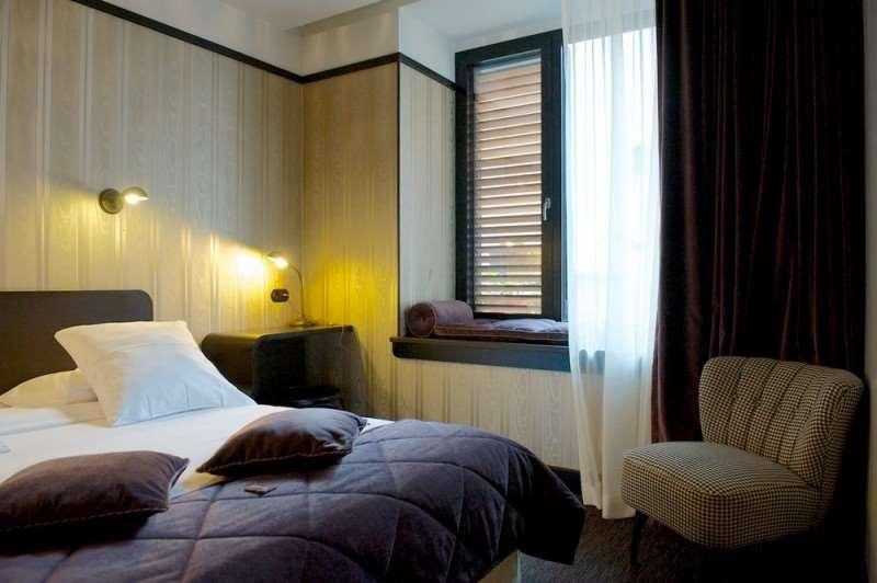 Latroupe Le Berger Hotel Saint-Gilles Стая снимка