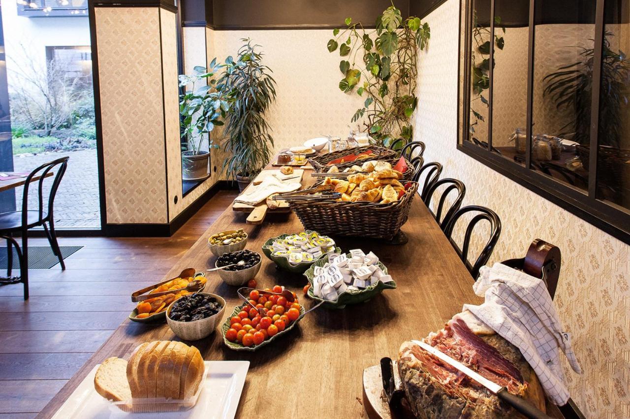 Latroupe Le Berger Hotel Saint-Gilles Екстериор снимка