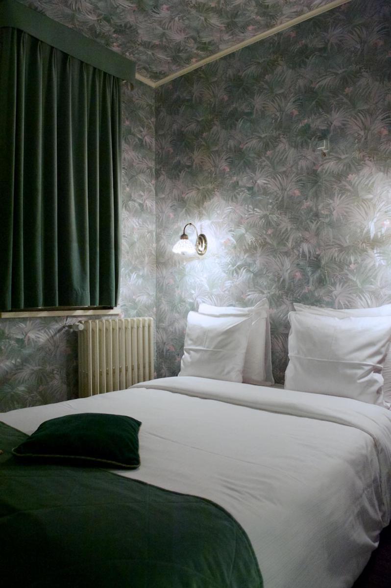 Latroupe Le Berger Hotel Saint-Gilles Екстериор снимка