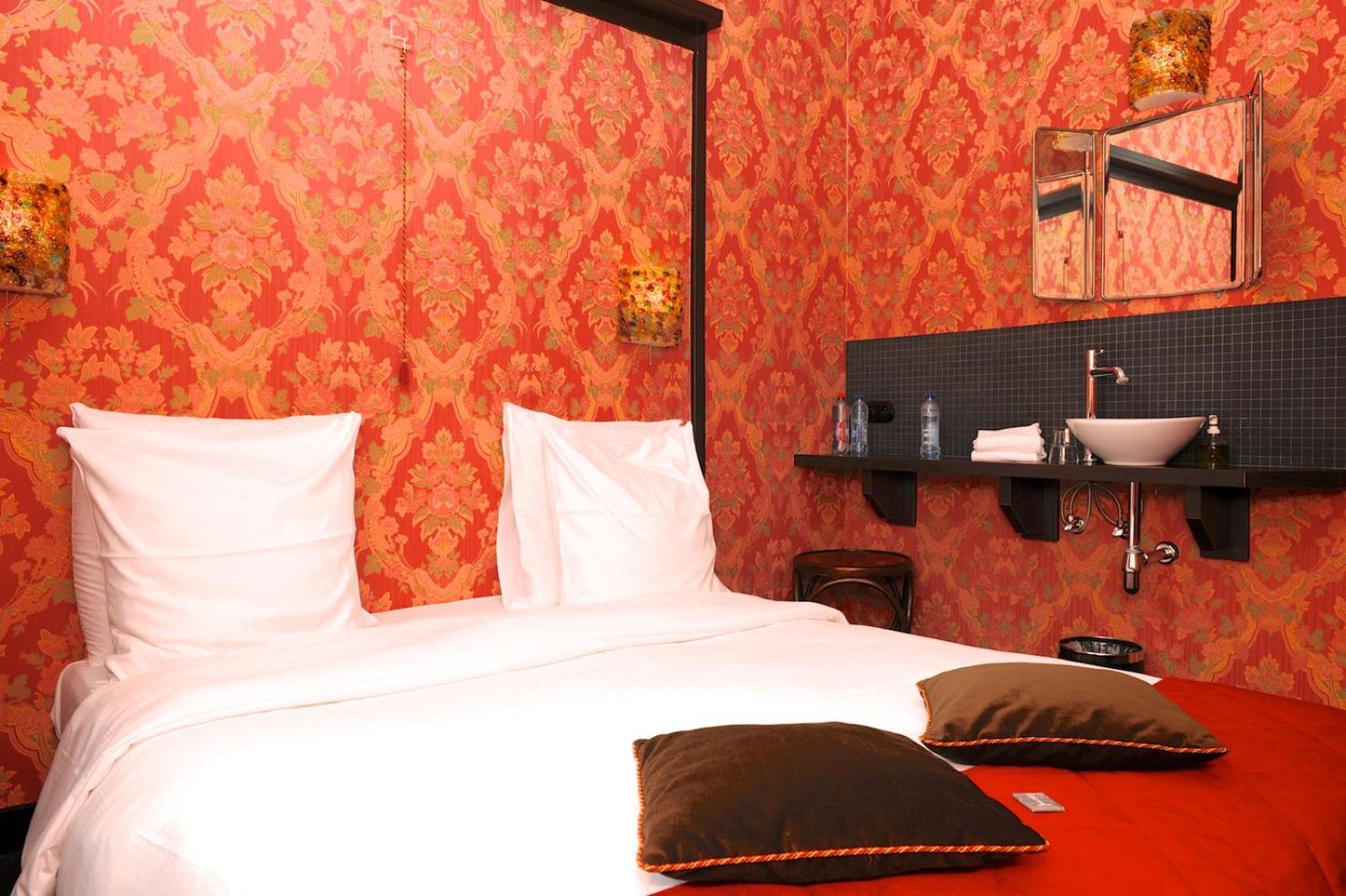 Latroupe Le Berger Hotel Saint-Gilles Екстериор снимка