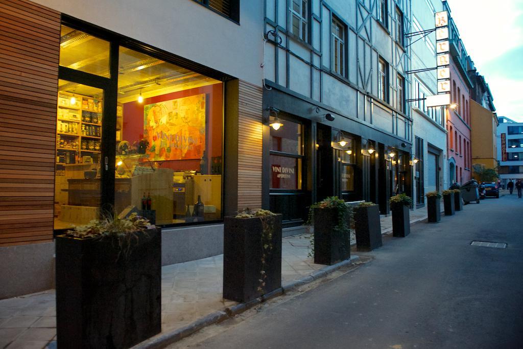 Latroupe Le Berger Hotel Saint-Gilles Екстериор снимка